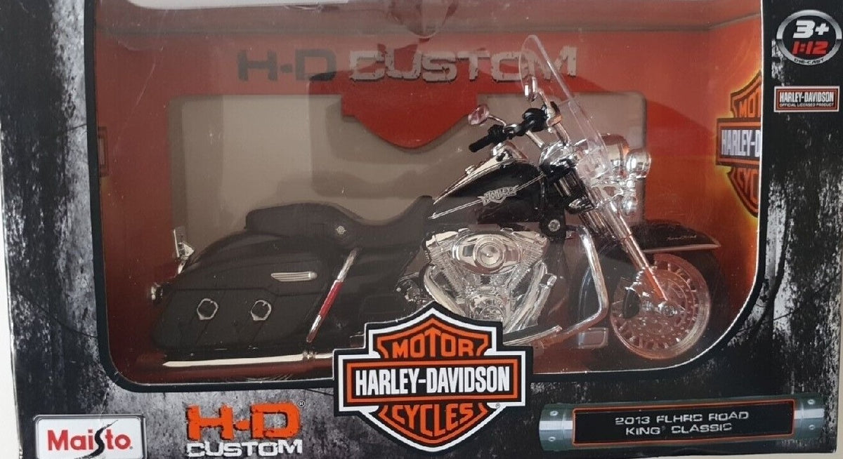 Harley-Davidson Maisto Road King Classic 2013