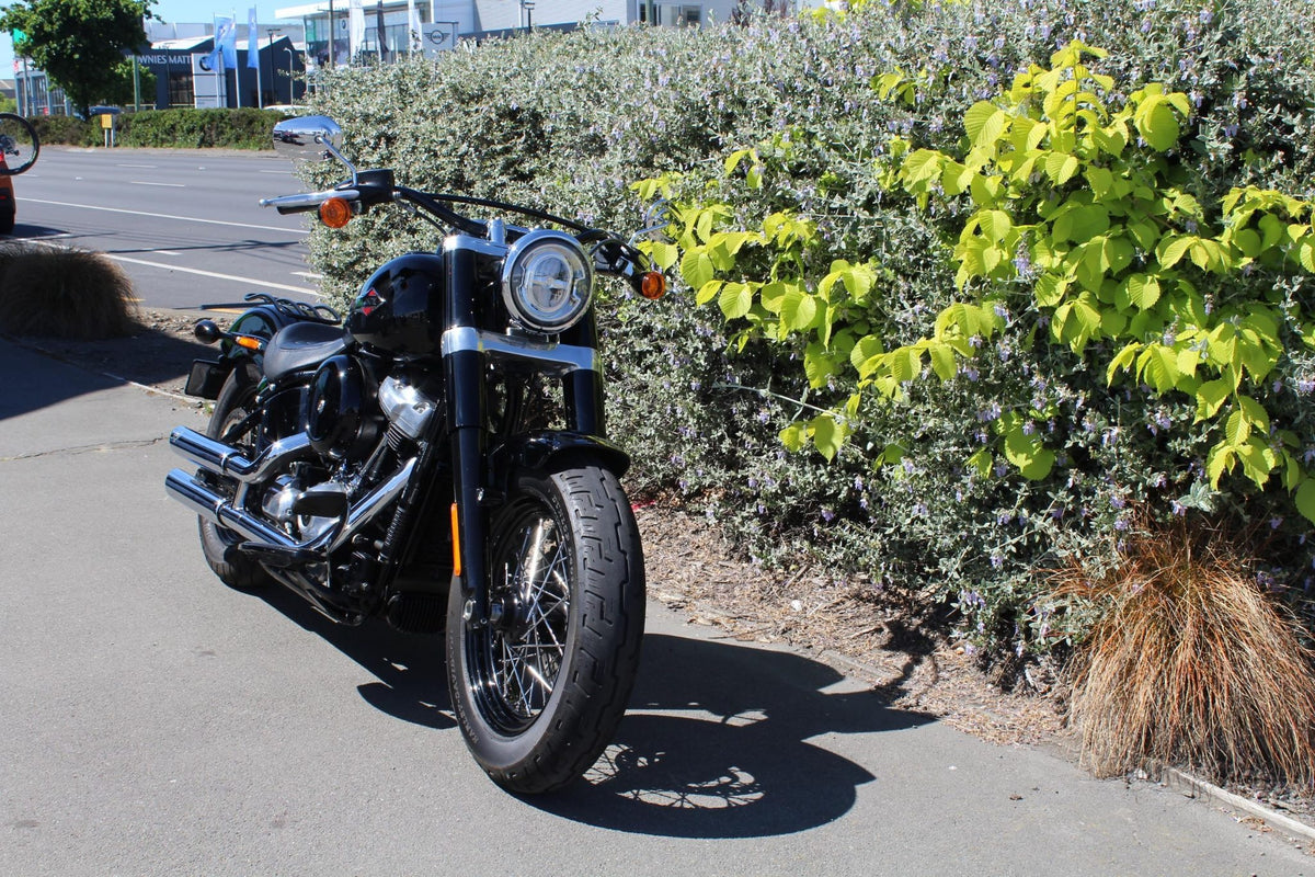 2018 Harley-Davidson FLS Softail Slim